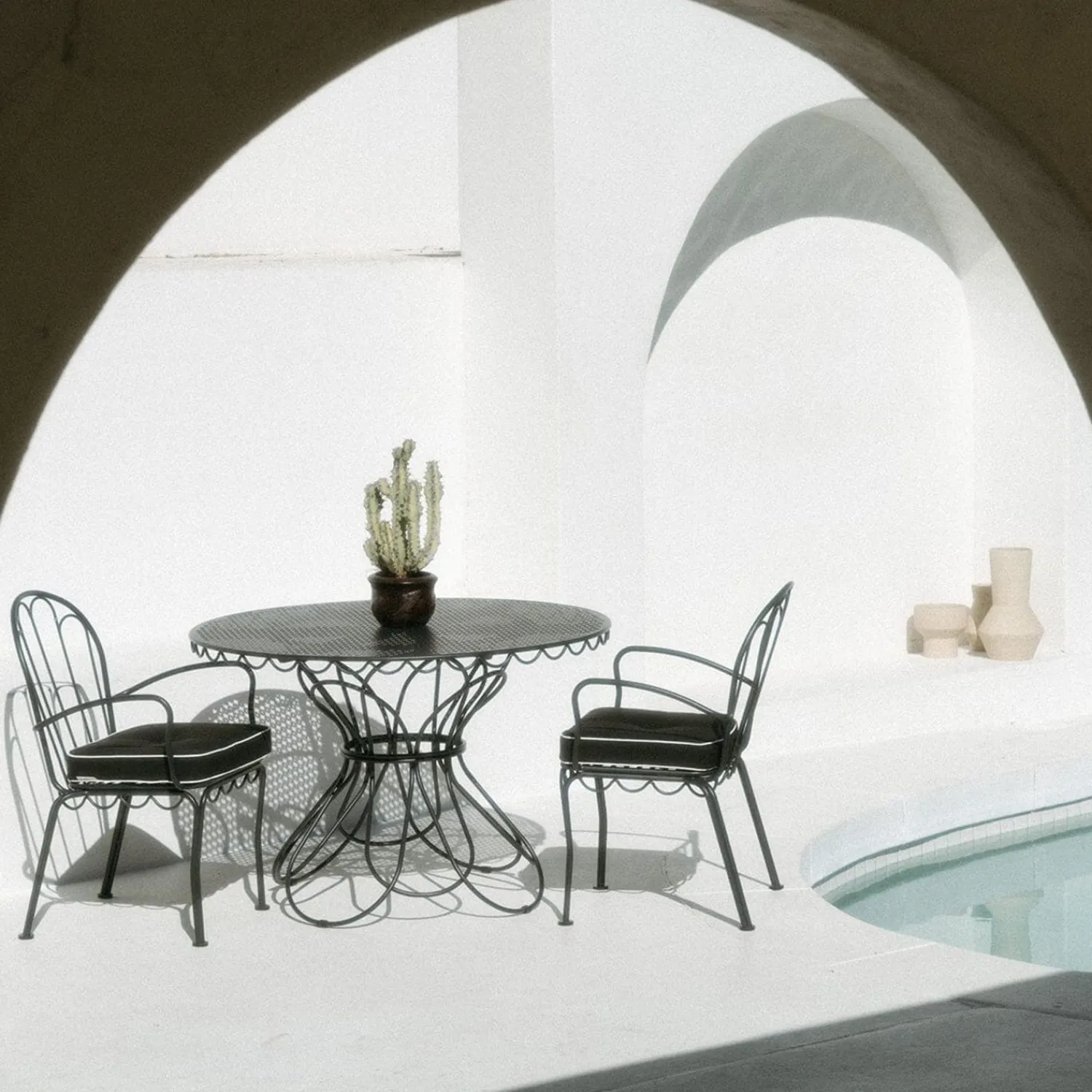 The Al Fresco Dining Table - Vintage Black^Business & Pleasure Co. New