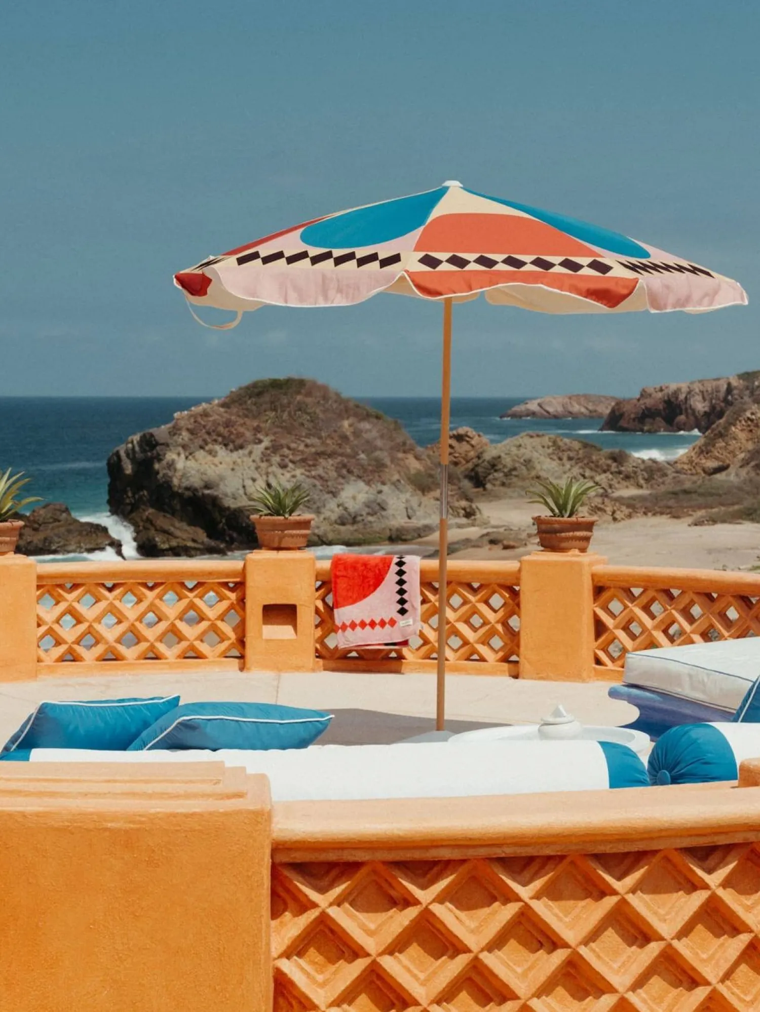 The Amalfi Umbrella - Diamond Pink^Business & Pleasure Co. Best