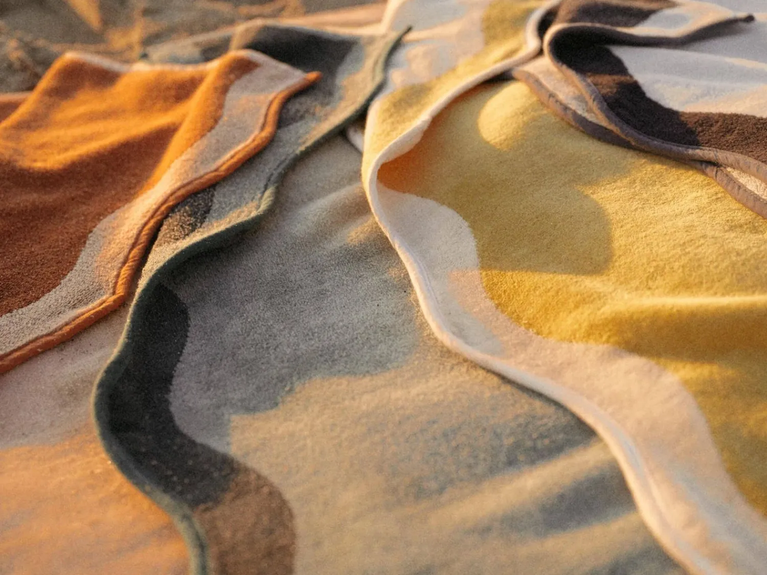 The Beach Towel - Rivie Pink^Business & Pleasure Co. Clearance