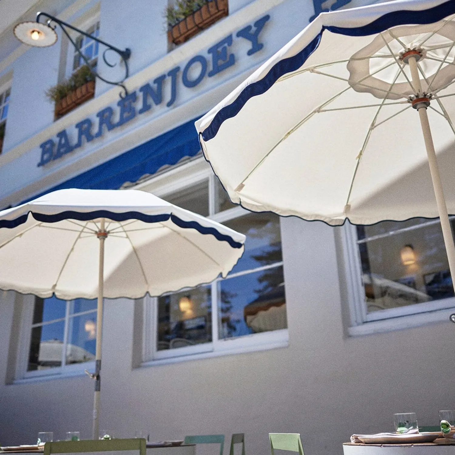 The Club Umbrella - Rivie White^Business & Pleasure Co. Hot