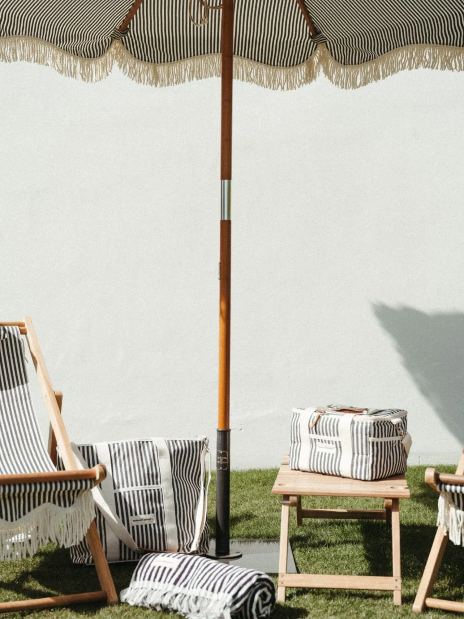 The Market Umbrella - Lauren'S Navy Stripe^Business & Pleasure Co. Outlet