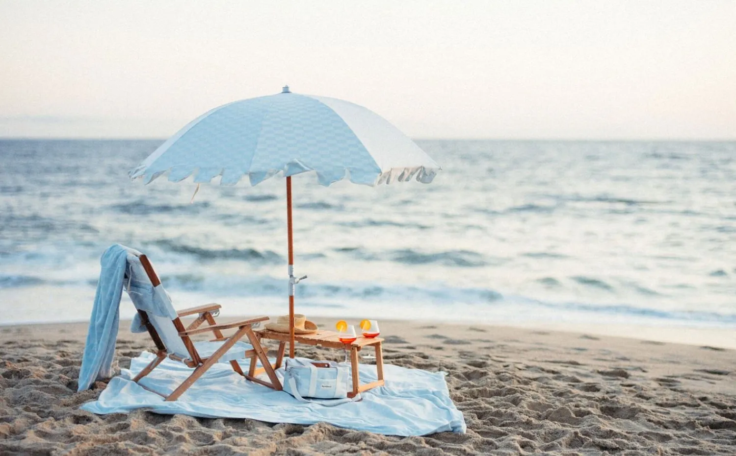 The Premium Beach Umbrella - Vintage Blue Check^Business & Pleasure Co. Online